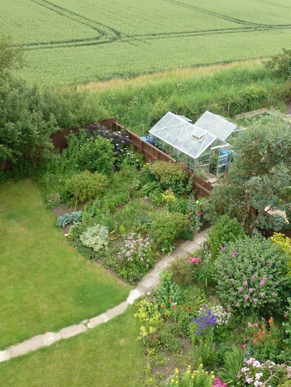 Manor Farm Stay Sutton-on-Sea Esterno foto