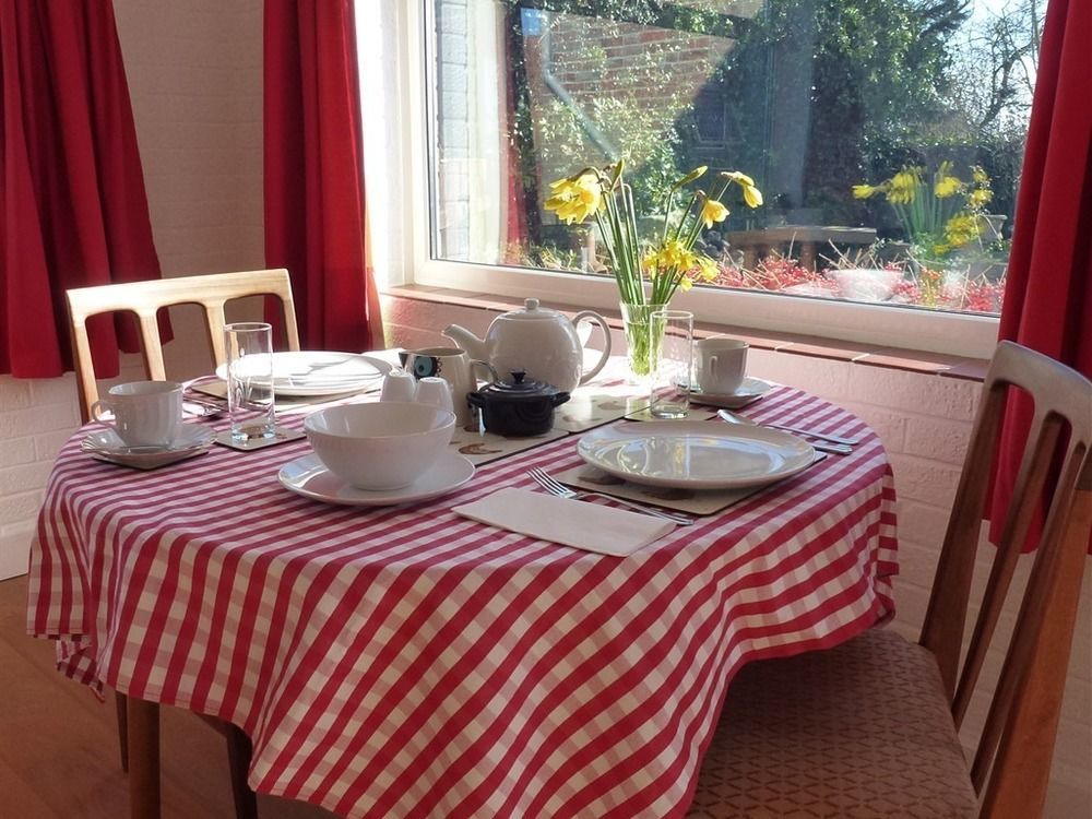 Manor Farm Stay Sutton-on-Sea Esterno foto